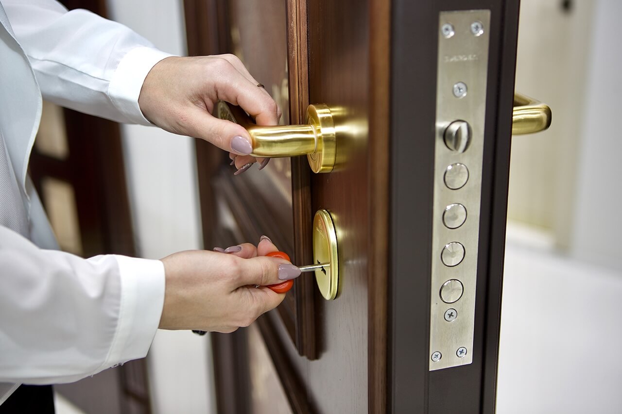 Когда необходимо менять замок в двери: признаки износа механизма - 3